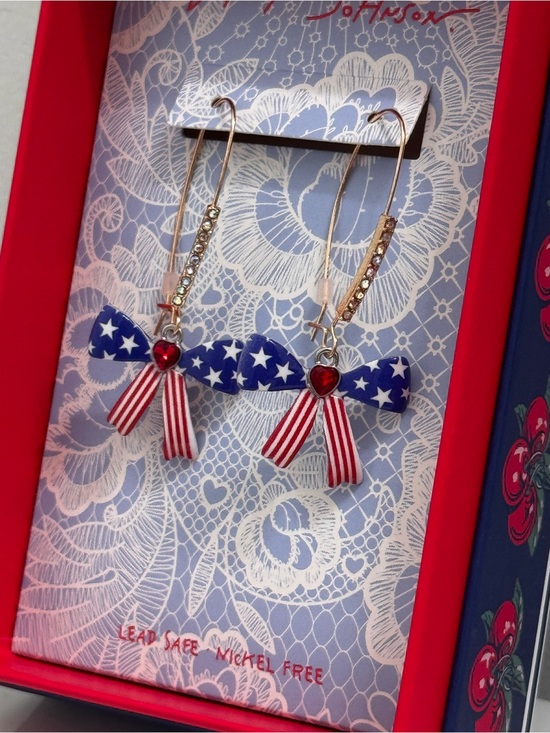 Betsey Johnson Jewelry - NIB Betsey Johnson American Bow Patriotic Shepherd Hook Earrings